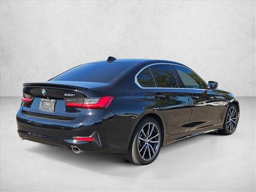 2019 BMW 330 330i