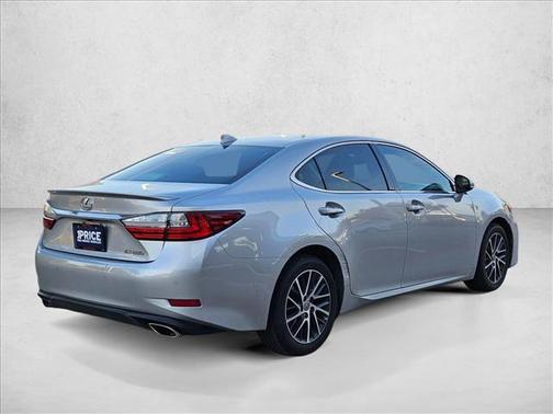 2016 Lexus ES 350 Base