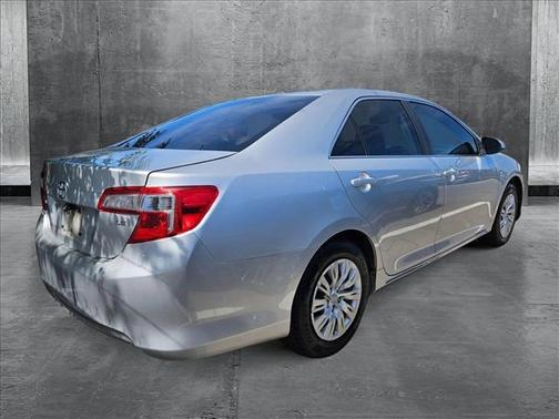 2013 Toyota Camry LE