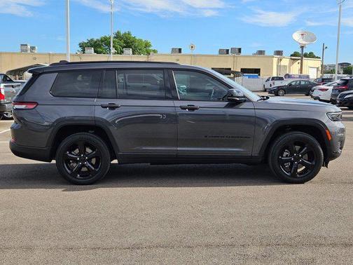 2024 Jeep Grand Cherokee L Altitude