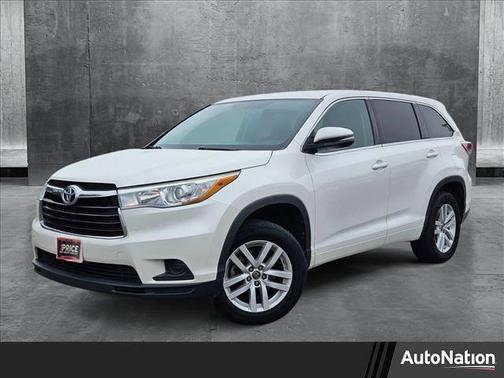 2016 Toyota Highlander LE