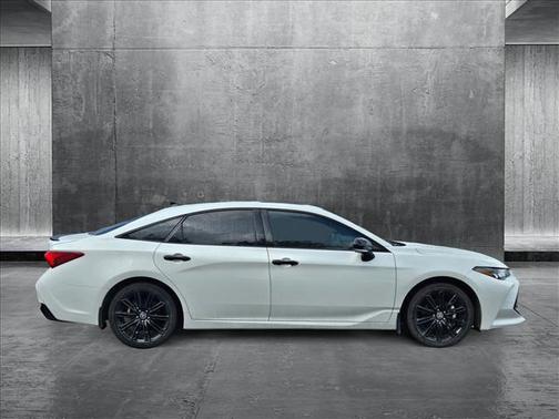 2021 Toyota Avalon XSE