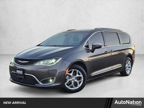 Granite Crystal Metallic Clearcoat 2020 Chrysler Pacifica Limited