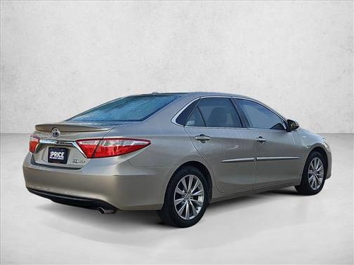 2015 Toyota Camry Hybrid XLE