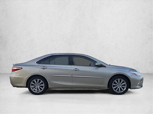 2015 Toyota Camry Hybrid XLE