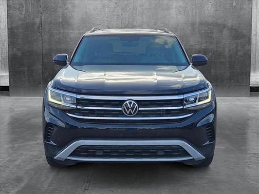2022 Volkswagen Atlas 3.6L SE w/Technology
