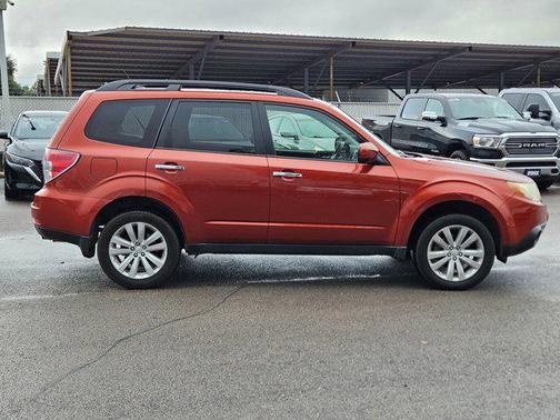 2011 Subaru Forester 2.5 X Limited