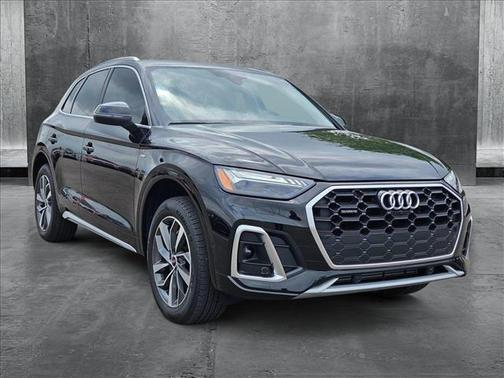 2024 Audi Q5 45 S line Prestige