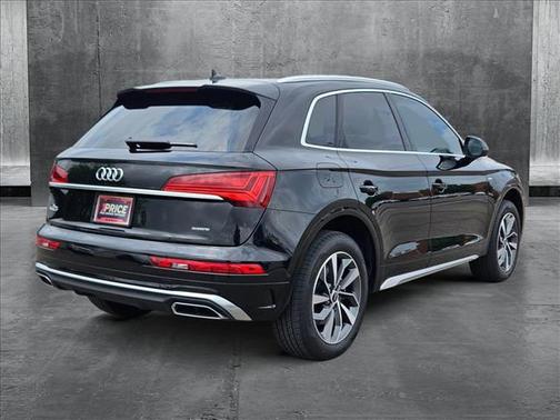 2024 Audi Q5 45 S line Prestige