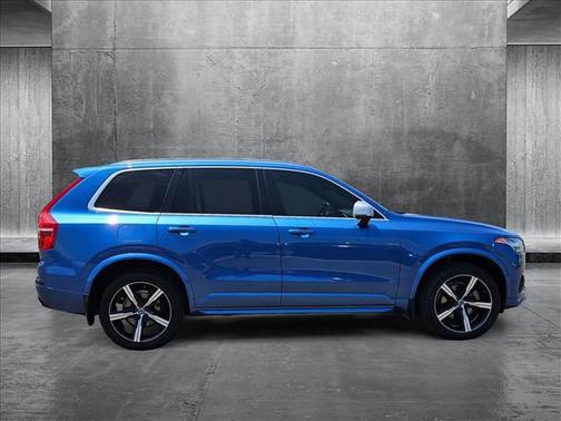 2016 Volvo XC90 T6 R-Design