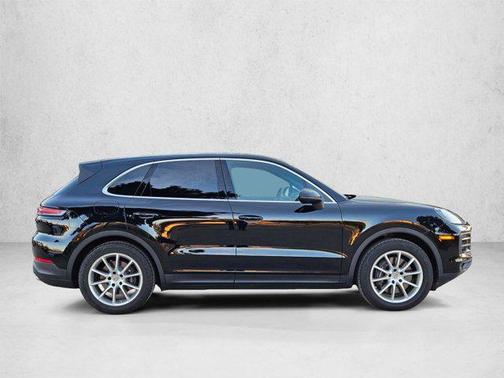 Black 2024 Porsche Cayenne Cayenne
