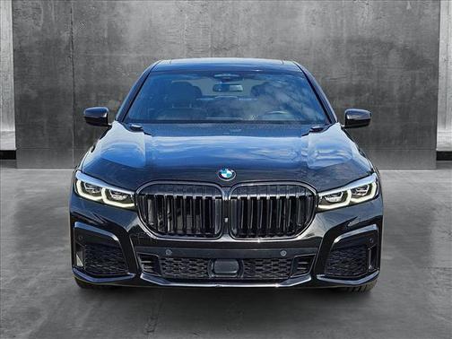 2021 BMW 750 i xDrive