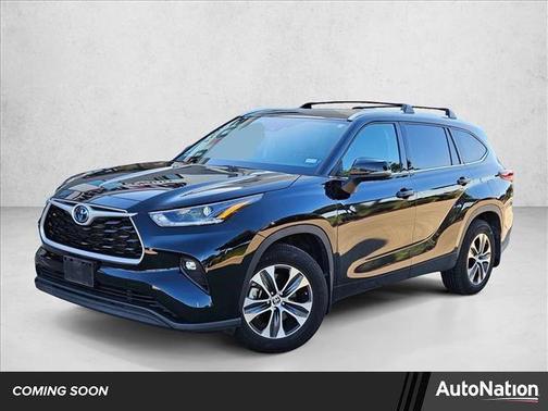 2021 Toyota Highlander Hybrid XLE