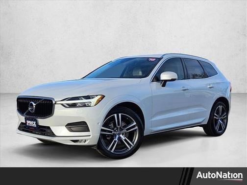 2018 Volvo XC60 T5 Momentum