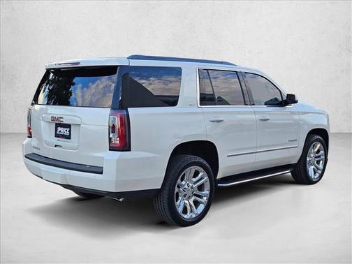 2017 GMC Yukon SLT