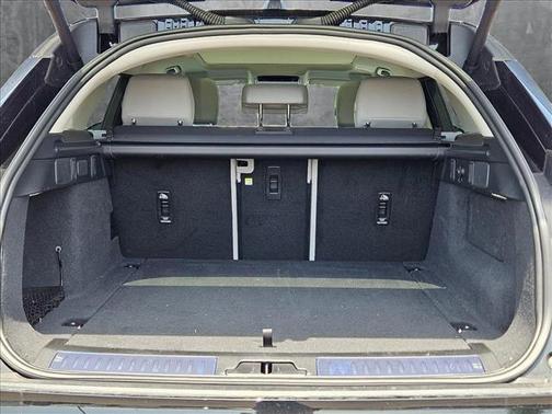 2025 Land Rover Range Rover Velar P250 S