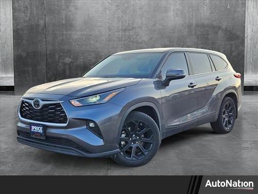 2023 Toyota Highlander LE