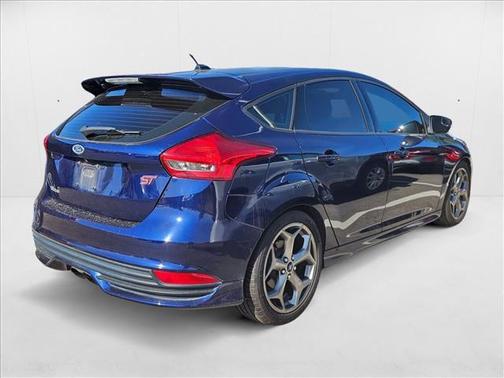 2017 Ford Focus ST