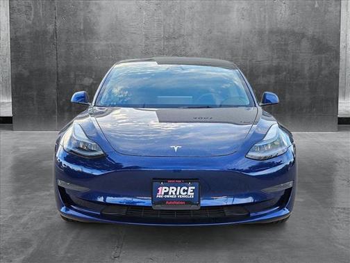 2022 Tesla Model 3 Standard Range