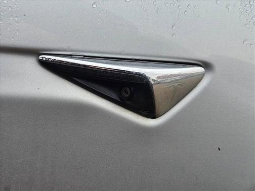 2018 Tesla Model S 75D