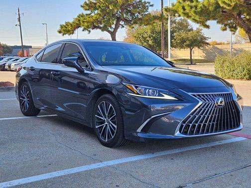 2022 Lexus ES 350 Base