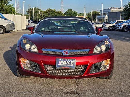 2009 Saturn Sky Red Line