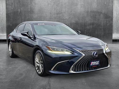 2019 Lexus ES 300h Ultra Luxury