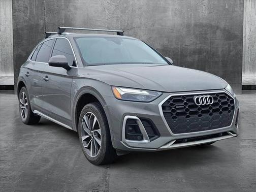 2023 Audi Q5 45 S line Premium