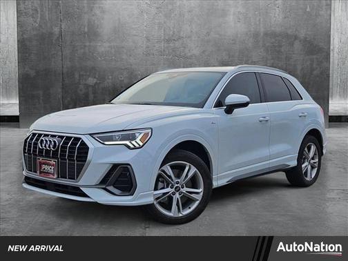2023 Audi Q3 Premium 45 TFSI S line quattro Tiptronic