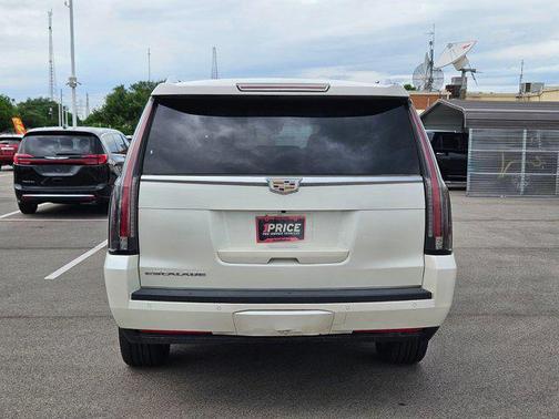 2015 Cadillac Escalade ESV Luxury