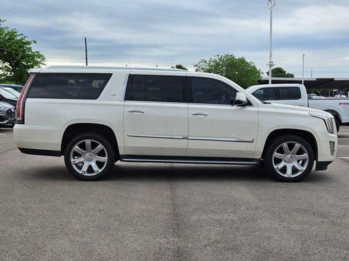 2015 Cadillac Escalade ESV Luxury