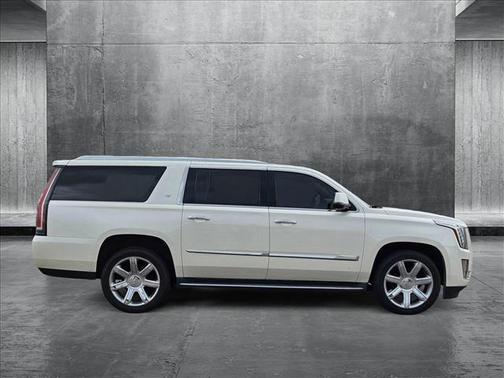 2015 Cadillac Escalade ESV Luxury