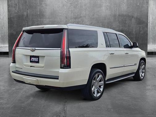 2015 Cadillac Escalade ESV Luxury