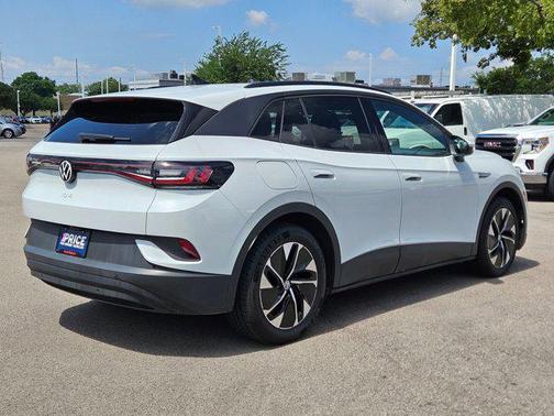 2021 Volkswagen ID.4 Pro