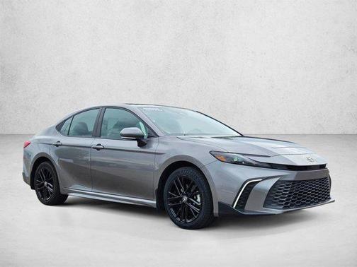 Heavy Metal 2025 Toyota Camry SE