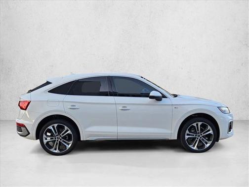2021 Audi Q5 45 Premium Plus
