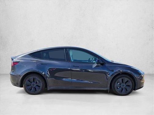 2025 Tesla Model Y Long Range Dual Motor Rear-Wheel Drive