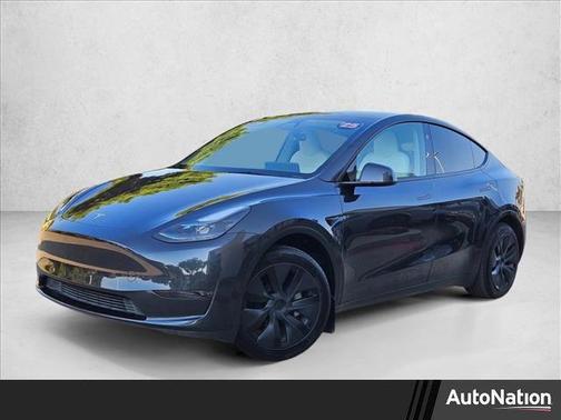 2025 Tesla Model Y Long Range Dual Motor Rear-Wheel Drive