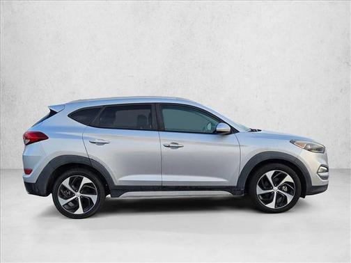 2017 Hyundai TUCSON Sport