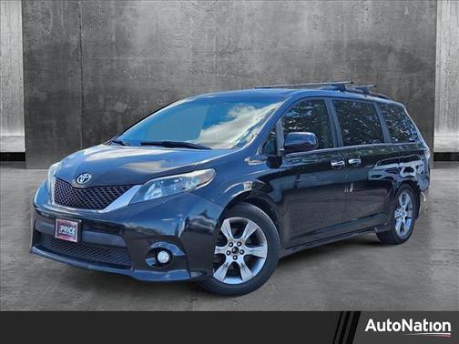 2014 Toyota Sienna SE
