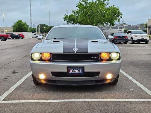 Bright Silver Metallic 2010 Dodge Challenger SRT8