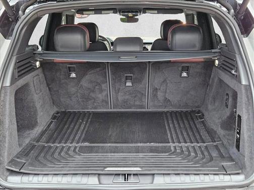 2023 Land Rover Range Rover Sport SE