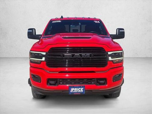 2024 RAM 3500 Laramie Crew Cab 4x4 8' Box