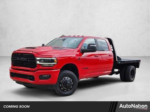 2024 RAM 3500 Laramie Crew Cab 4x4 8' Box