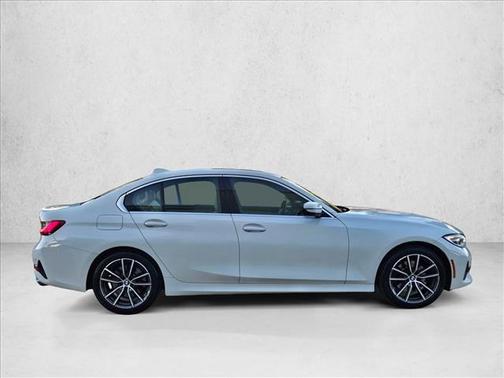 2021 BMW 330 330i