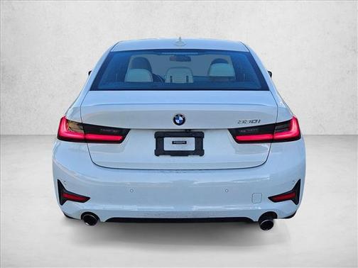 2021 BMW 330 330i