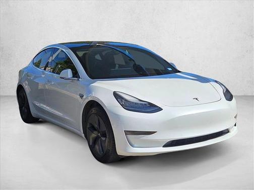 2020 Tesla Model 3 Standard Range Plus