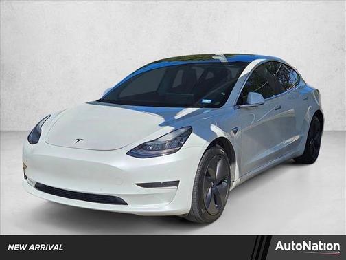 2020 Tesla Model 3 Standard Range Plus