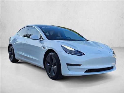 2020 Tesla Model 3 Standard Range Plus