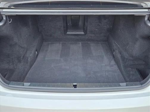 2016 BMW 750 i xDrive